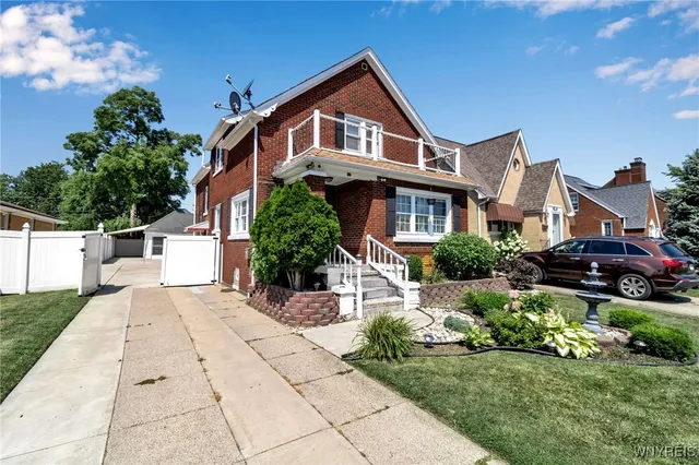 $285,000 | 67 Lynn Street, Lackawanna, NY 14218