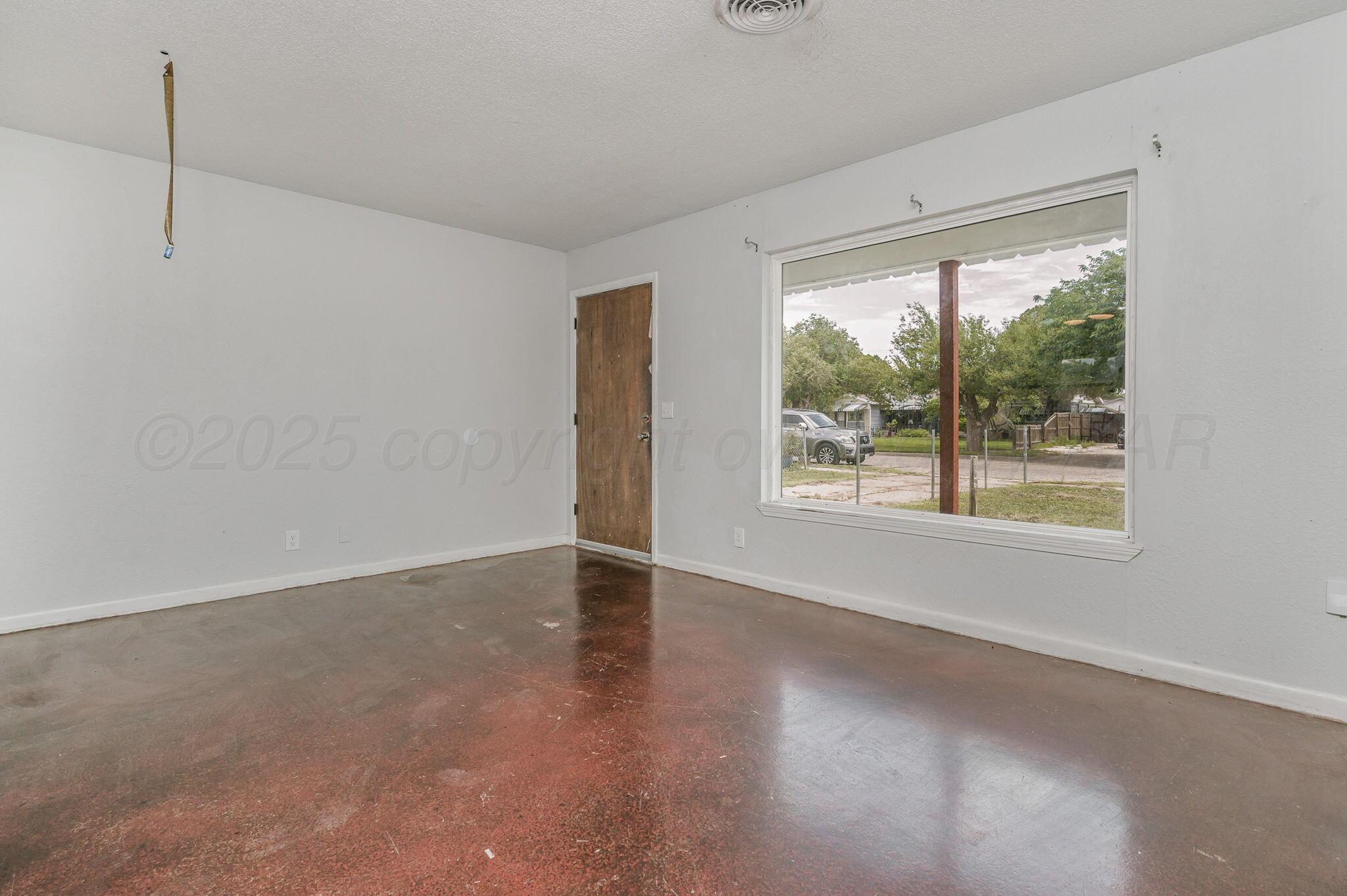 2902 Pryor Street Amarillo, TX 79103 - Photo 5 of 18 2902 Pryor St 07