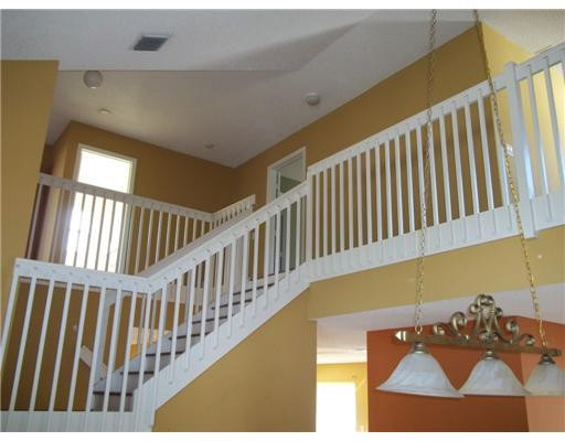 3727 Providence Road Boynton Beach, FL 33436 - Photo 3 of 12 Living Room