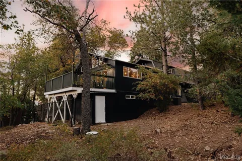 $899,900 | 1412 Rockspray Drive, Big Bear Lake, CA 92315
