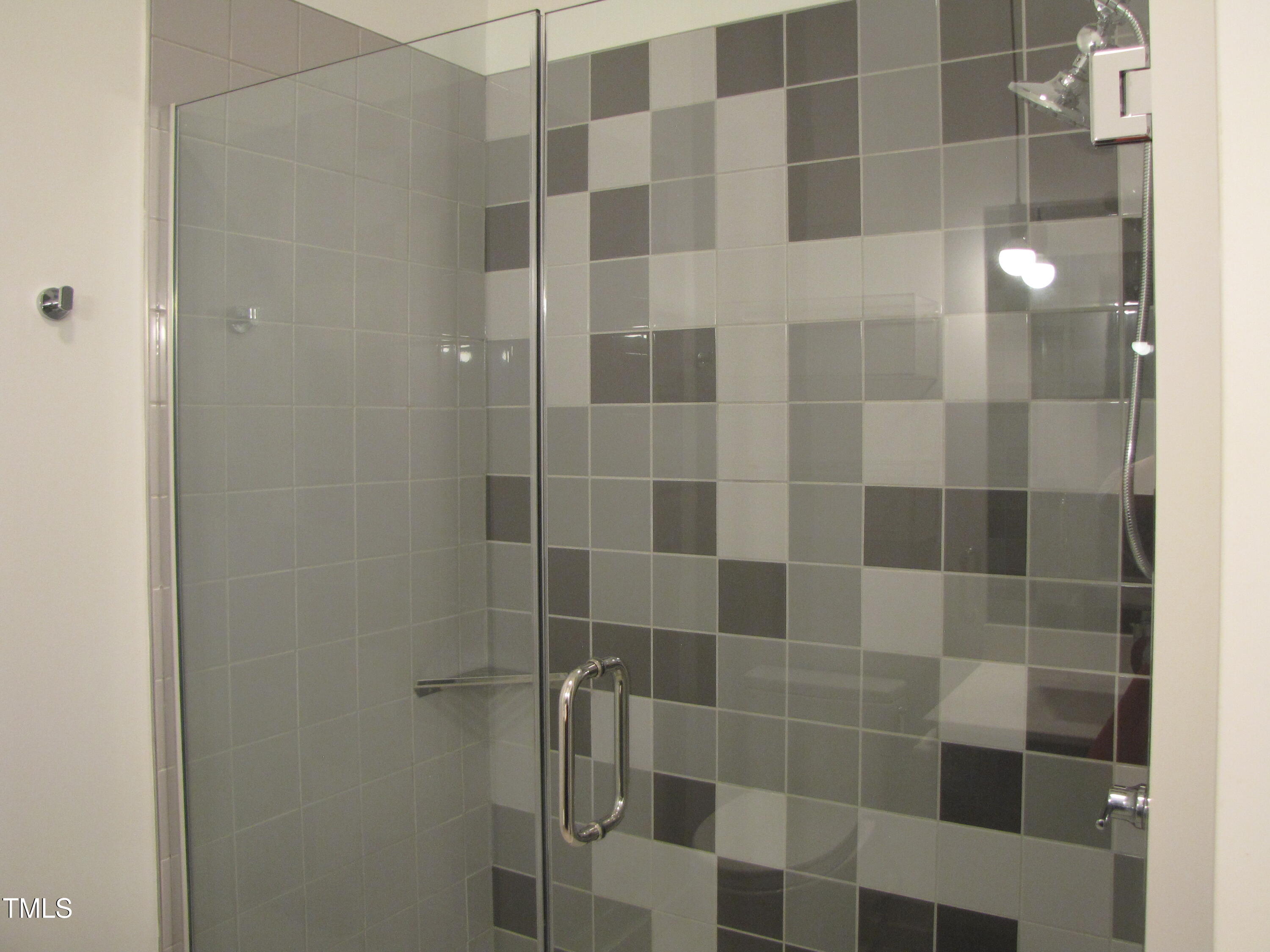 600 South Duke Street, Unit 23 Durham, NC 27701 - Photo 9 of 19 a bathroom with a shower