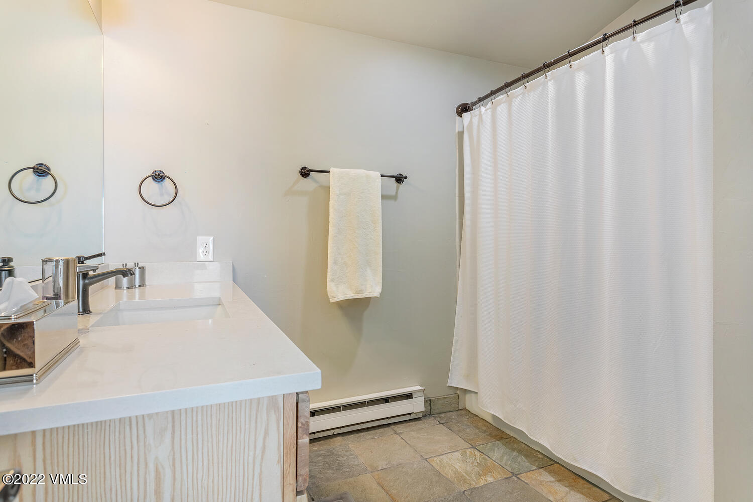 225 Gopher Road, Unit 44 Avon, CO 81620 - Photo 20 of 28 225 Gopher Rd G44-large-020-012-Bathroom