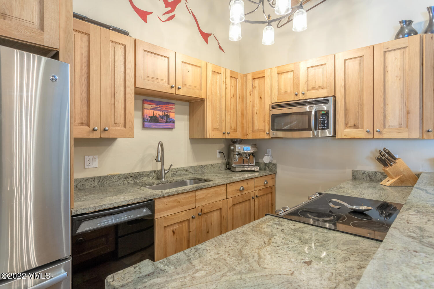 225 Gopher Rd G44-large-017-024-Kitchen-