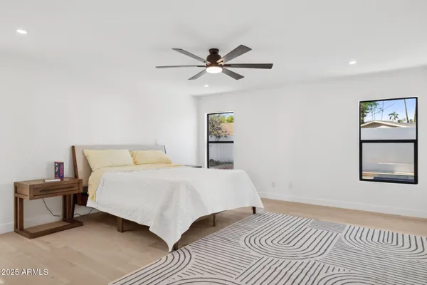 $1,350,000 | 342 East Orangewood Avenue, Phoenix, AZ 85020