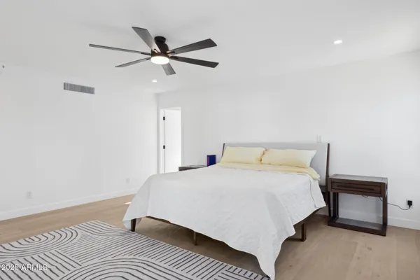 $1,350,000 | 342 East Orangewood Avenue, Phoenix, AZ 85020