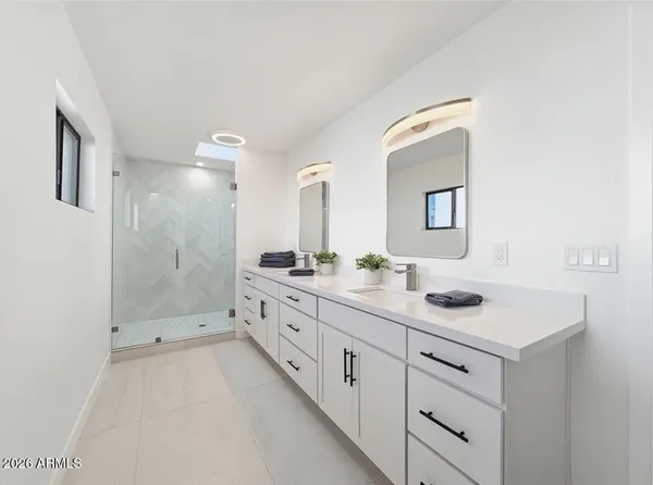 $1,350,000 | 342 East Orangewood Avenue, Phoenix, AZ 85020