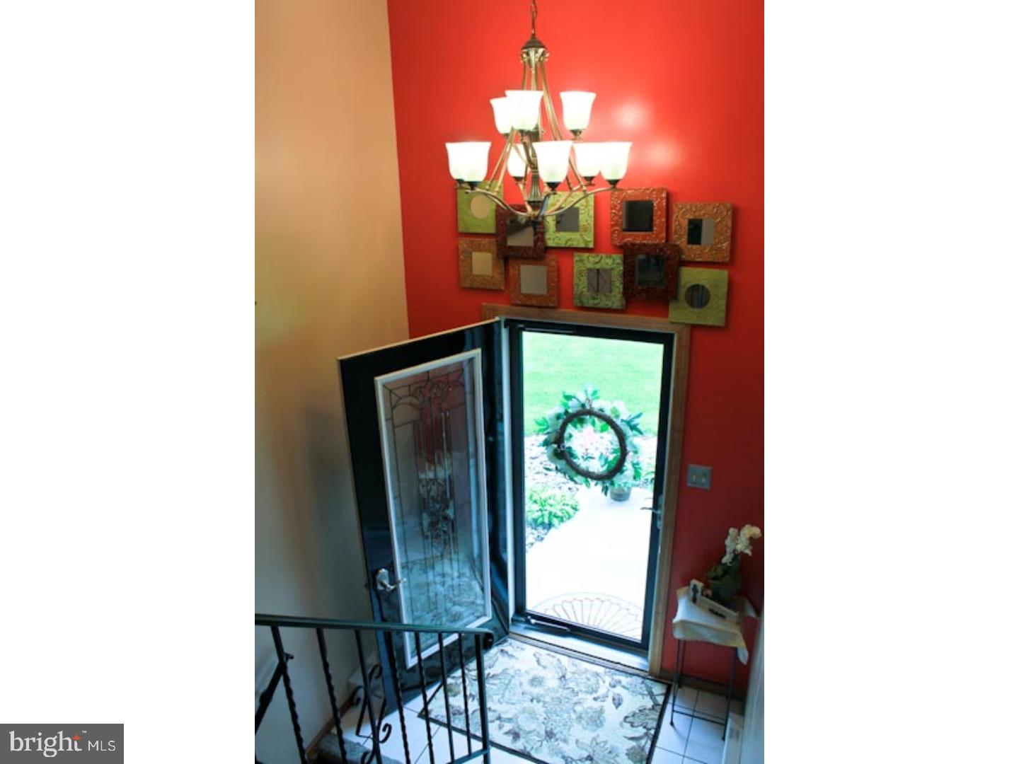 254 Cold Run Road New Ringgold, PA 17960 - Photo 7 of 24 Foyer