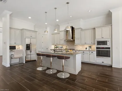$1,299,000 | 1546 Mockingbird Drive, Naples, FL 34120