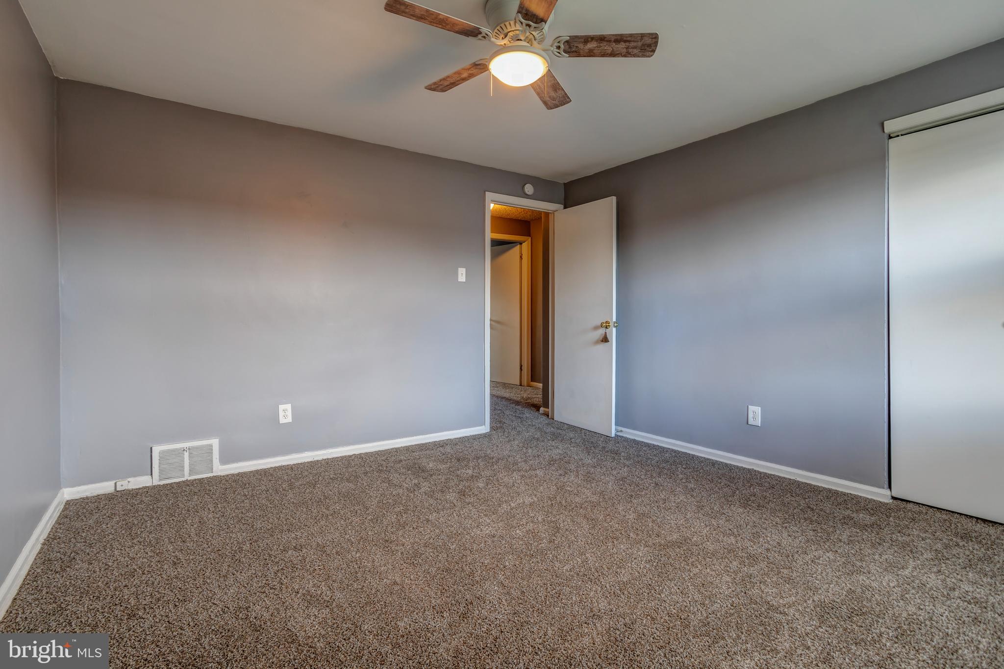 2035 Heather Road Folcroft, PA 19032 - Photo 17 of 24 Gallery Image 17