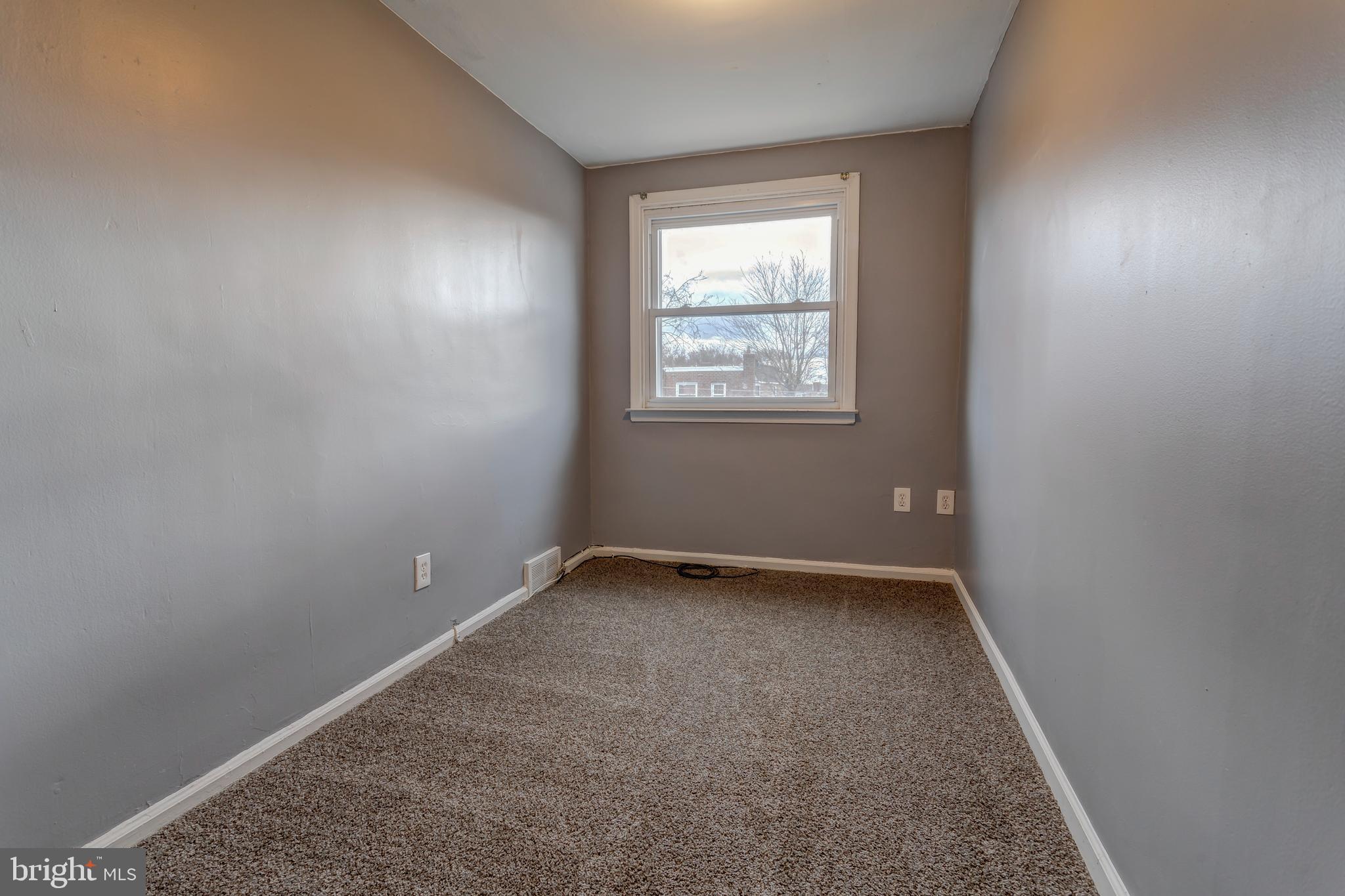 2035 Heather Road Folcroft, PA 19032 - Photo 19 of 24 Gallery Image 19
