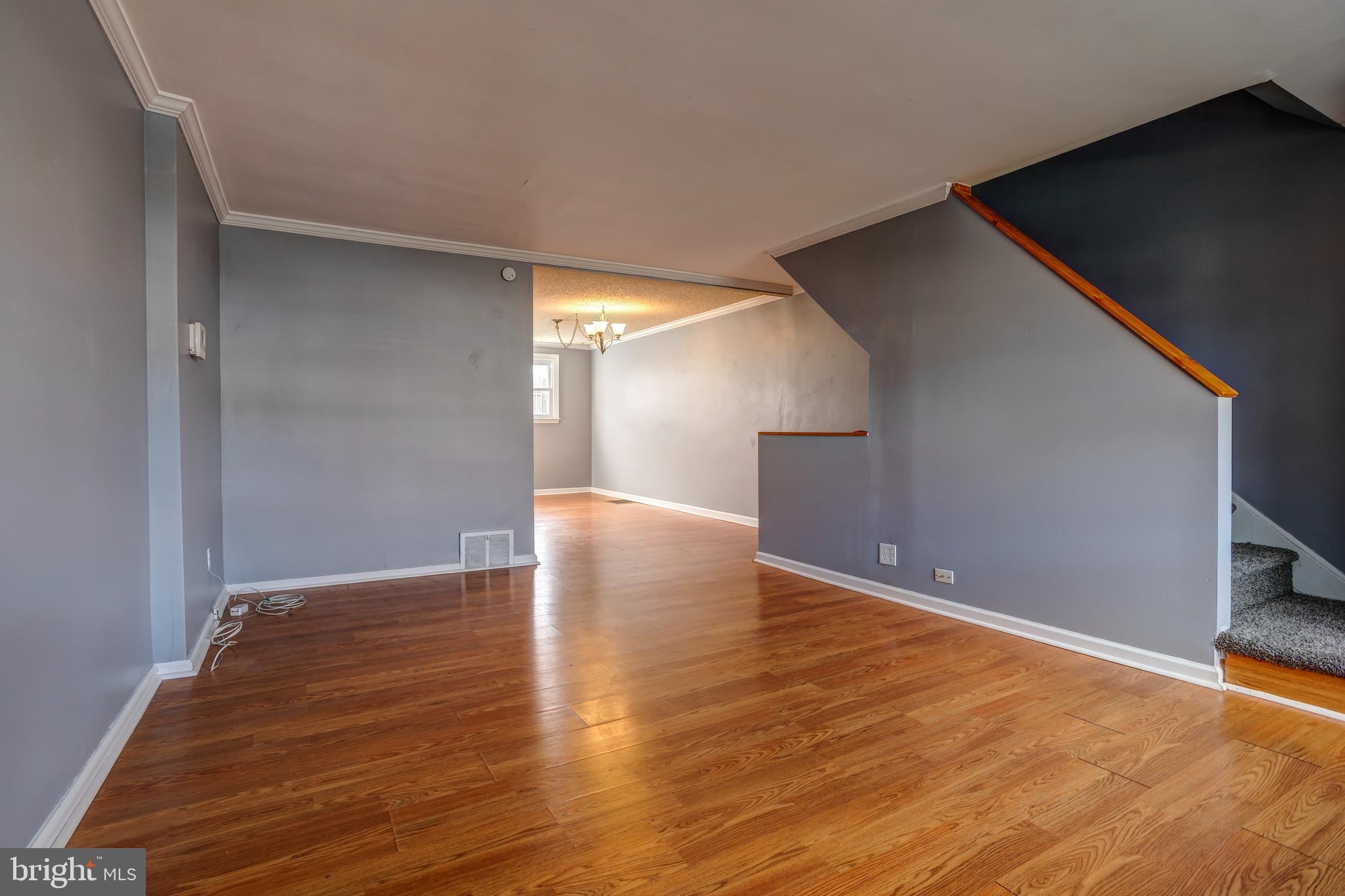 2035 Heather Road Folcroft, PA 19032 - Photo 5 of 24 Gallery Image 5