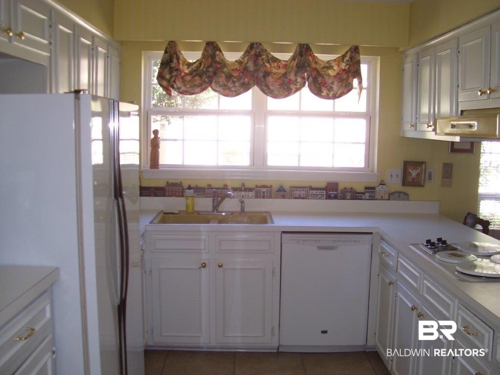 259 College Lane Mobile, AL 36608 - Photo 11 of 30