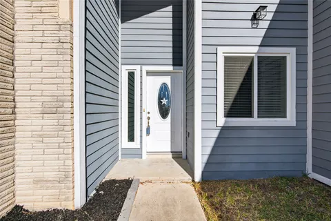 $315,000 | 9638 Ravensworth Drive, Houston, TX 77031