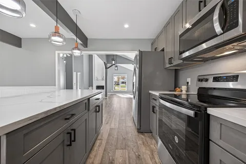 $315,000 | 9638 Ravensworth Drive, Houston, TX 77031