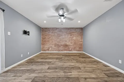 $315,000 | 9638 Ravensworth Drive, Houston, TX 77031