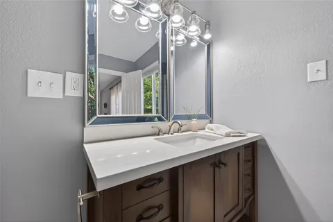 $315,000 | 9638 Ravensworth Drive, Houston, TX 77031