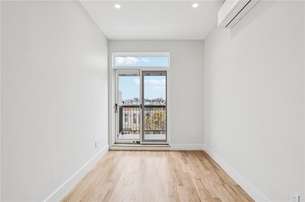 220 Schaefer Street, Unit 4 Brooklyn, NY 11207 - Photo 7 of 11