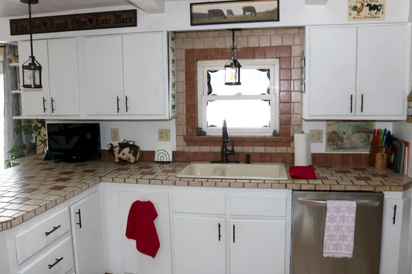 $499,900 | 1 Highway 126, Monmouth, ME 04259