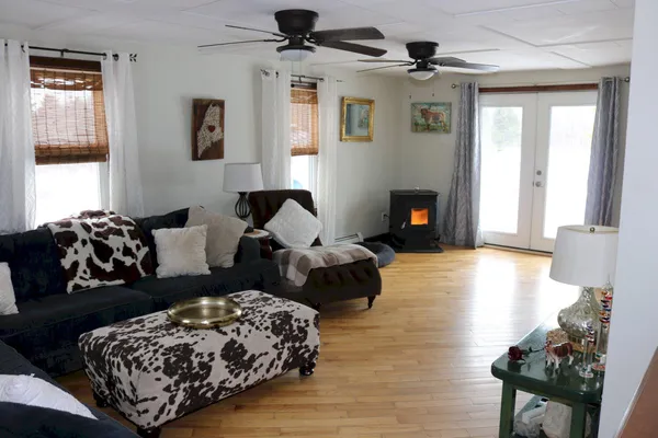 $499,900 | 1 Highway 126, Monmouth, ME 04259