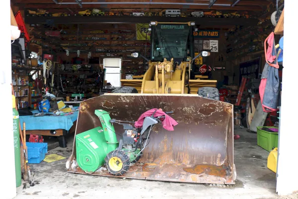 $499,900 | 1 Highway 126, Monmouth, ME 04259