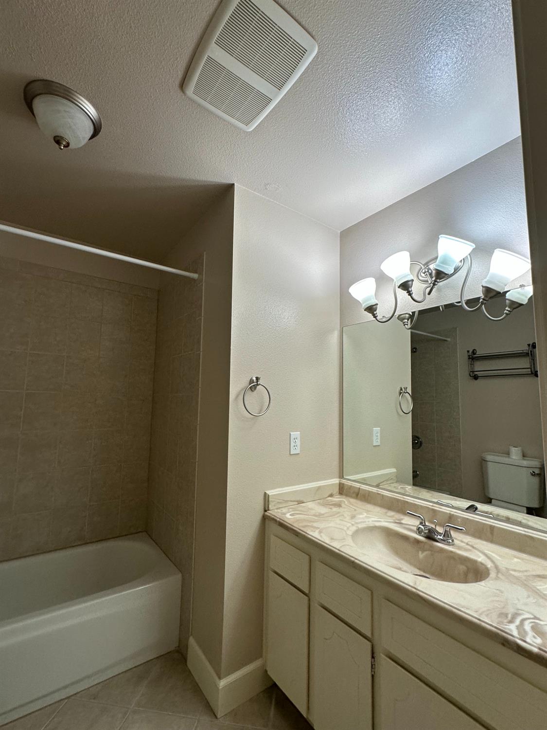 5727 Muldrow Road Sacramento, CA 95841 - Photo 35 of 61