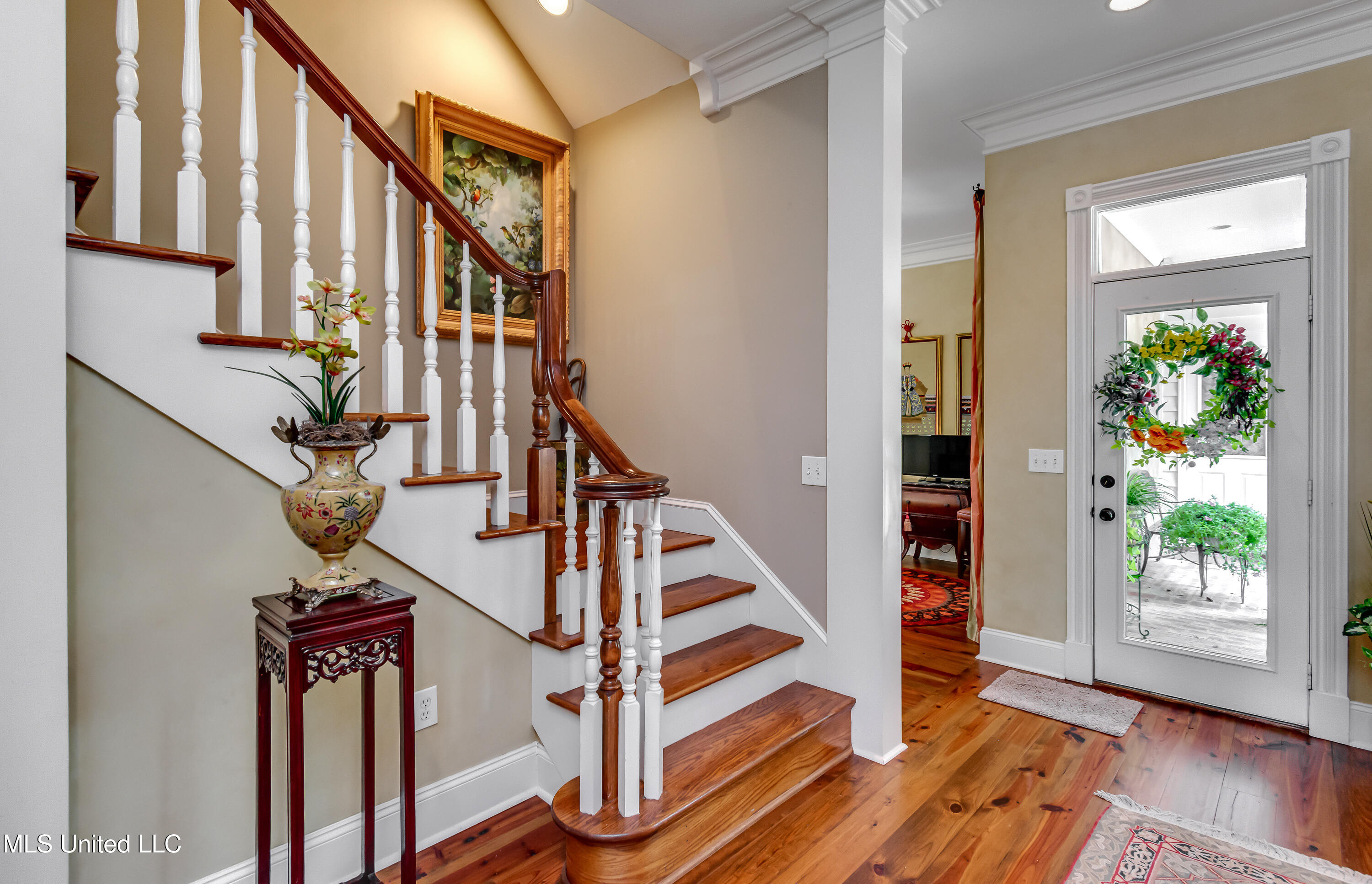 289 Surrey Crossing Ridgeland, MS 39157 - Photo 21 of 57 289 Surry Crossing Stairs
