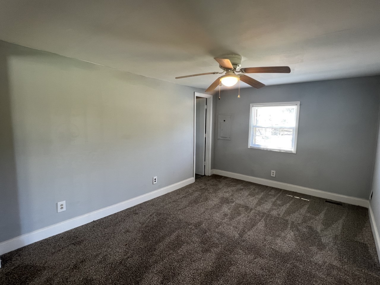 1550 Old Dover Road Clarksville, TN 37042 - Photo 7 of 13