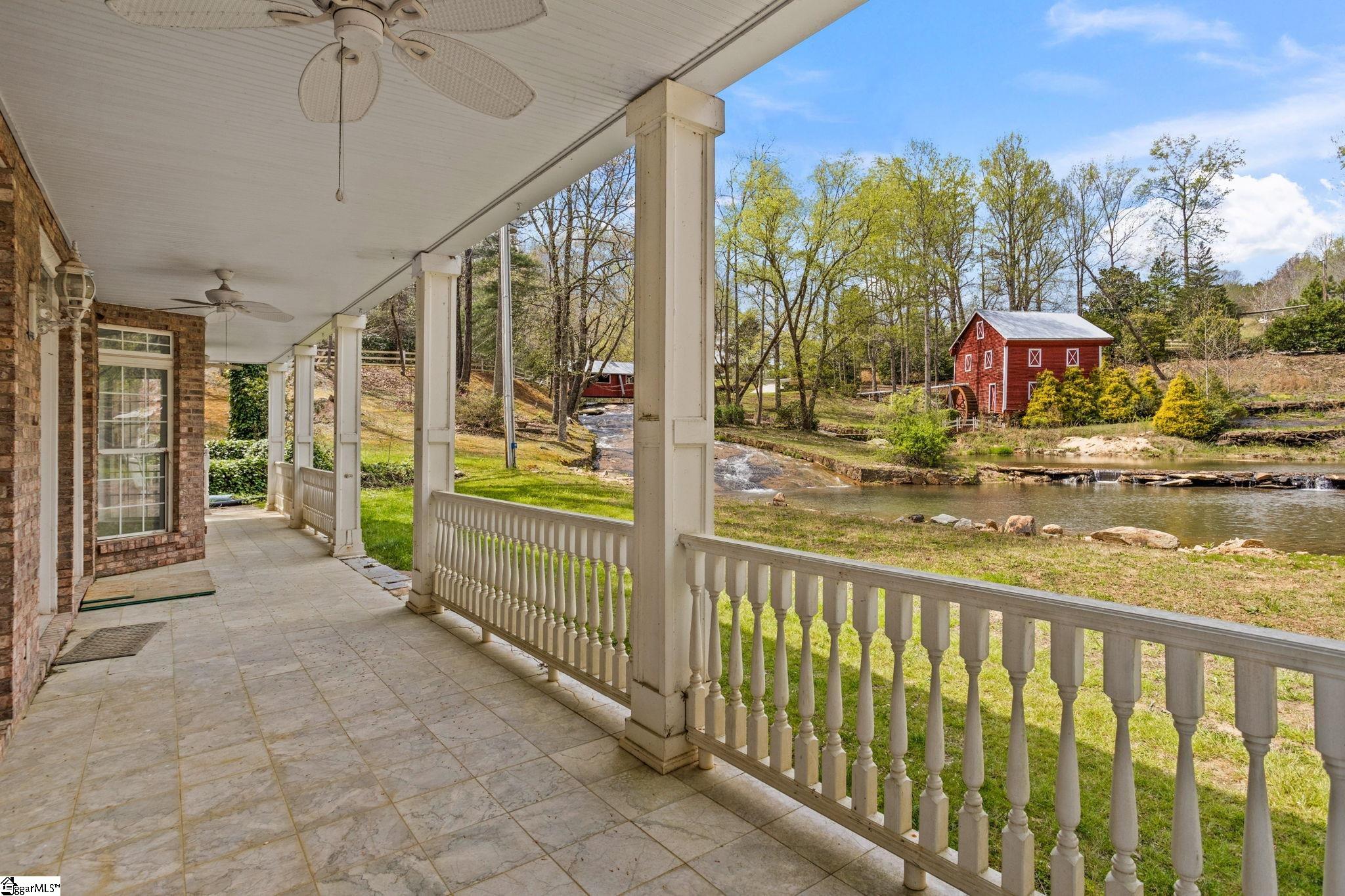 141 Old Ballenger Mill Road Landrum, SC 29356 - Photo 20 of 35