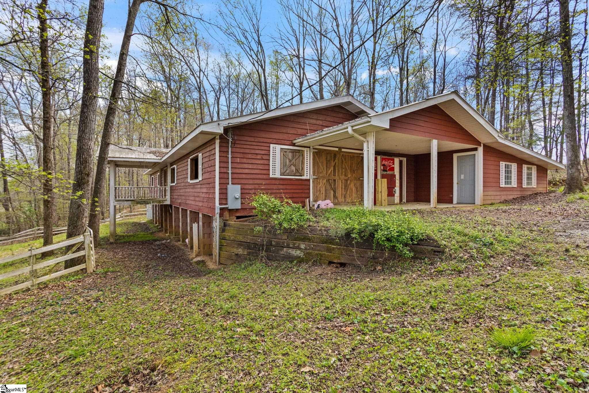 141 Old Ballenger Mill Road Landrum, SC 29356 - Photo 25 of 35