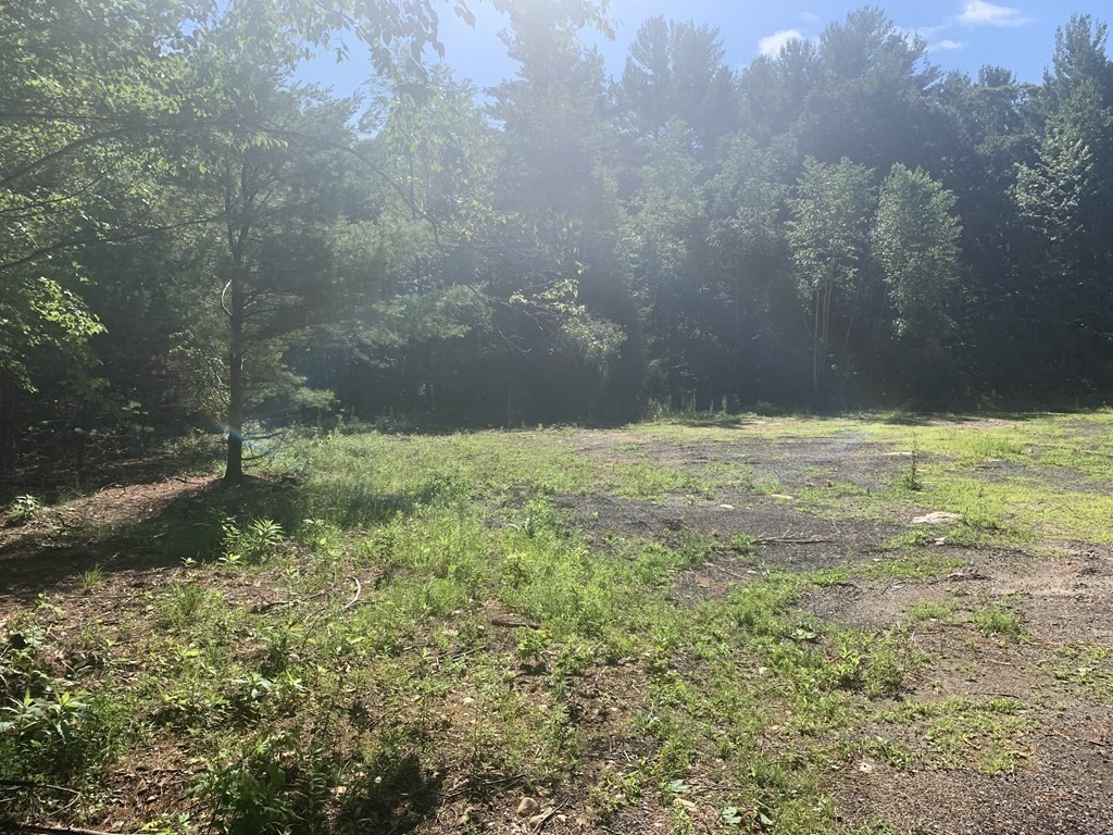 143 Turkey Hill Road Rutland, MA 01543 - Photo 3 of 5 Gallery Image 3
