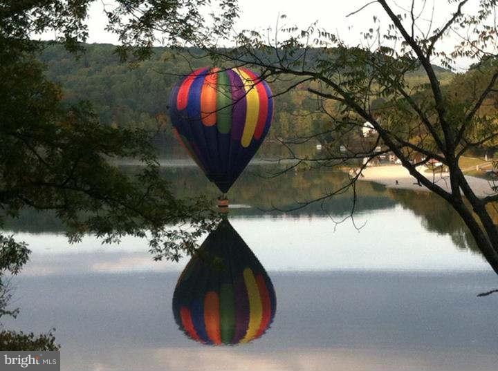 6940 Fox Chase Road New Market, MD 21774 - Photo 14 of 18 Hot Air Balloon at the Lake