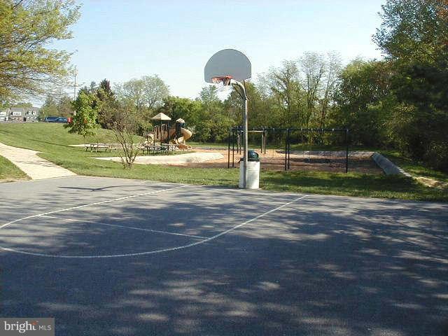 6940 Fox Chase Road New Market, MD 21774 - Photo 9 of 18 Community Basketball Court
