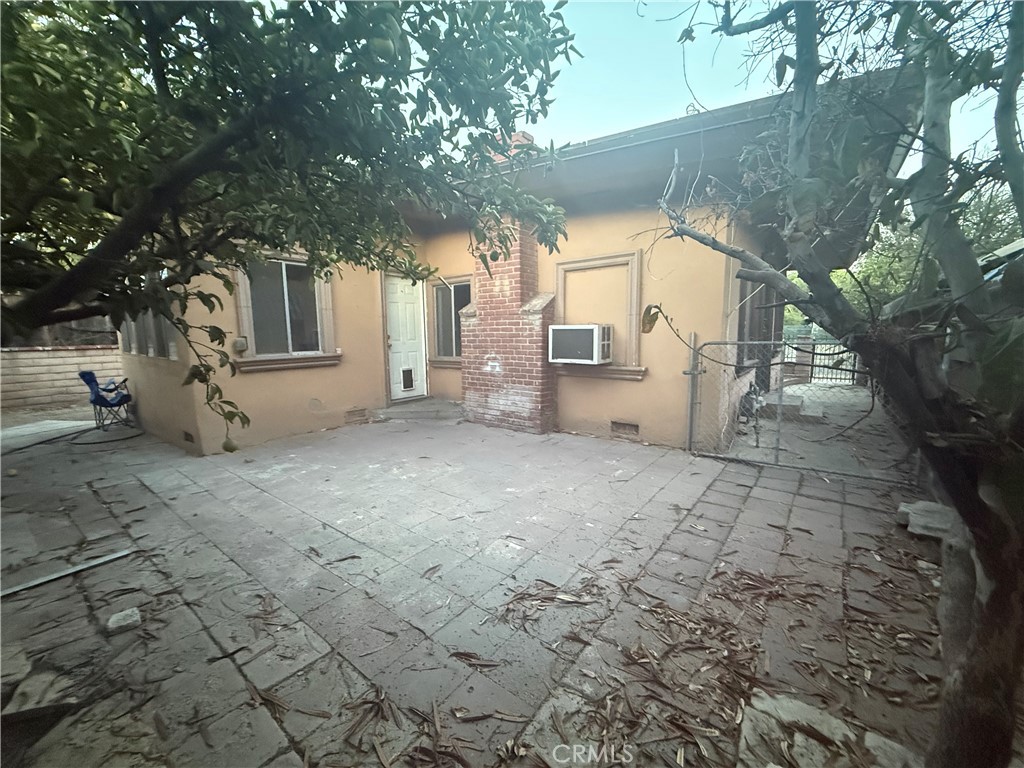 10004 San Fernando Road Pacoima, CA 91331 - Photo 10 of 16 Gallery Image 10