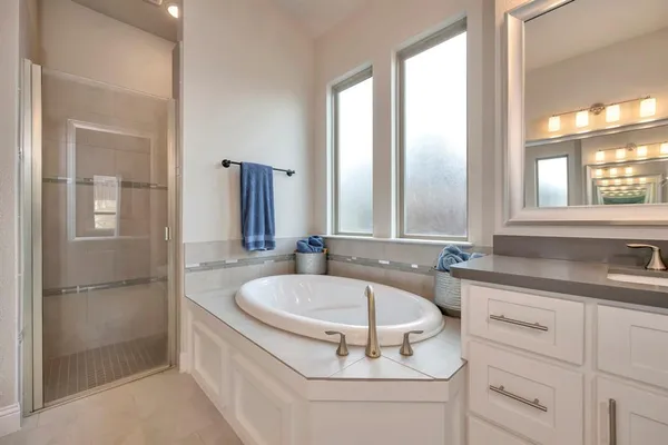 $675,000 | 14620 Frog Lake Drive, Fort Worth, TX 76262