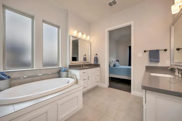 $675,000 | 14620 Frog Lake Drive, Fort Worth, TX 76262