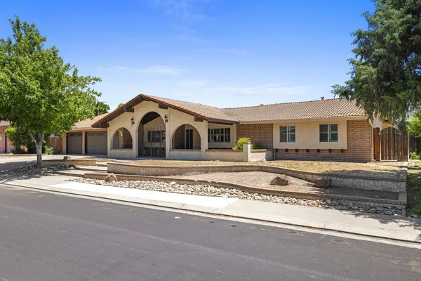 $699,900 | 3904 Trillium Avenue, Modesto, CA 95356