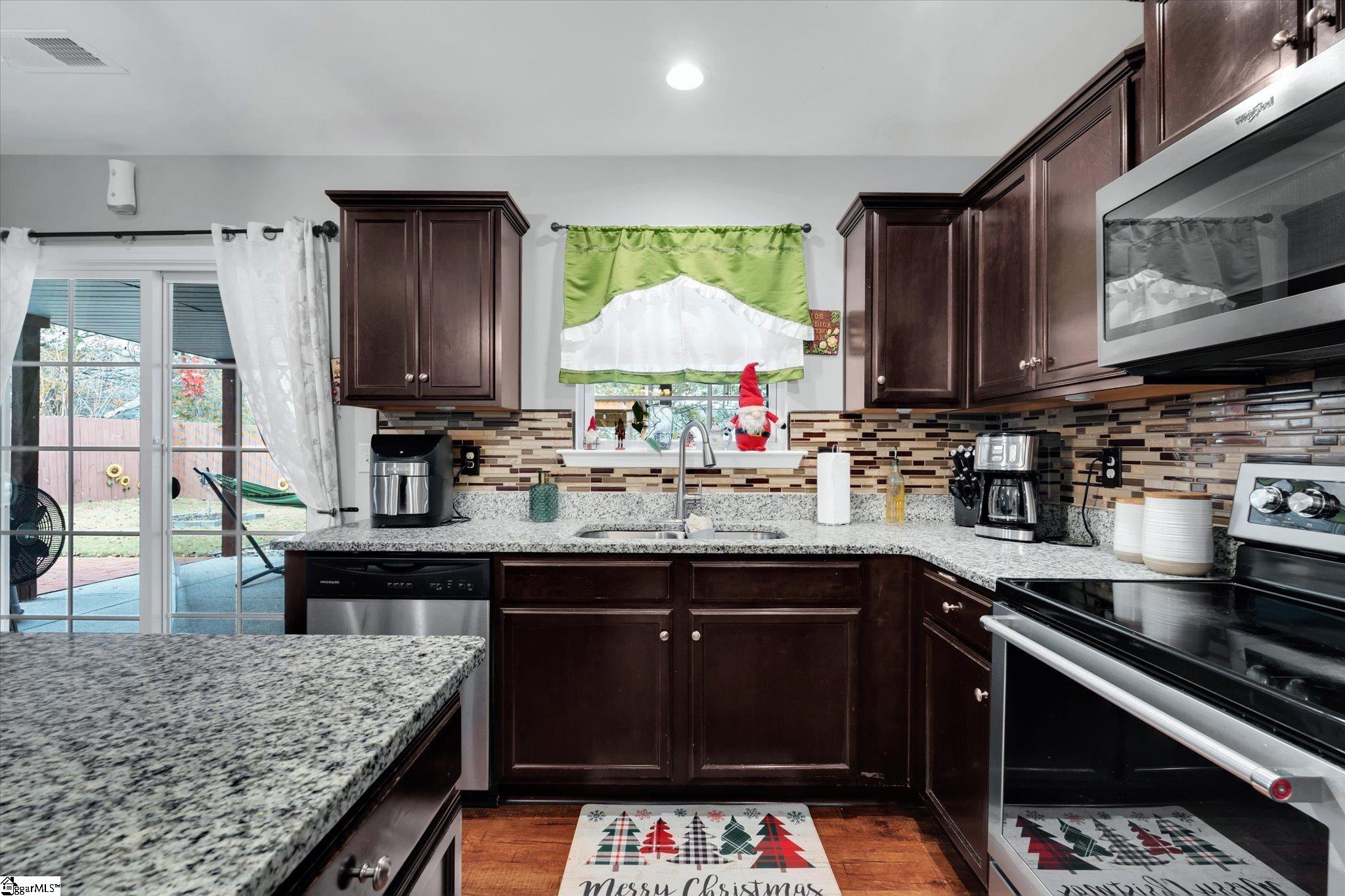 659 Markham Circle Moore, SC 29369 - Photo 14 of 50