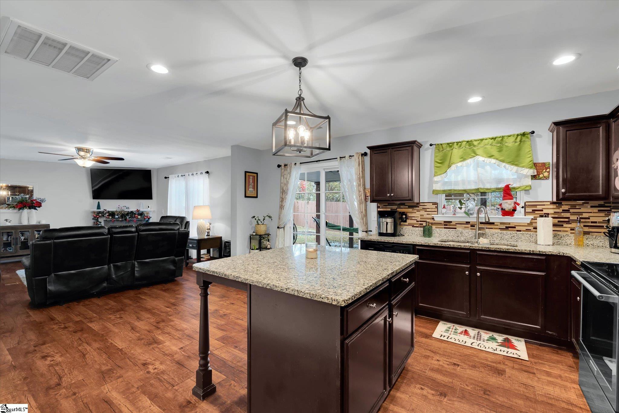 659 Markham Circle Moore, SC 29369 - Photo 15 of 50