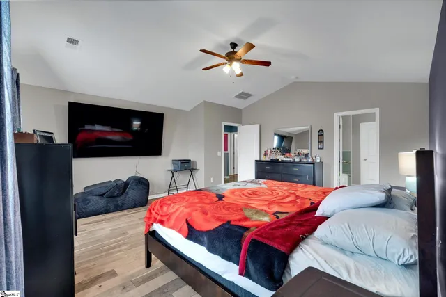 $299,999 | 659 Markham Circle, Moore, SC 29369