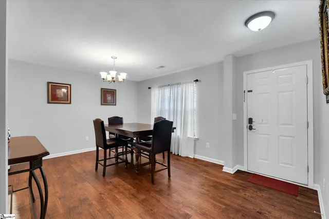 $299,999 | 659 Markham Circle, Moore, SC 29369