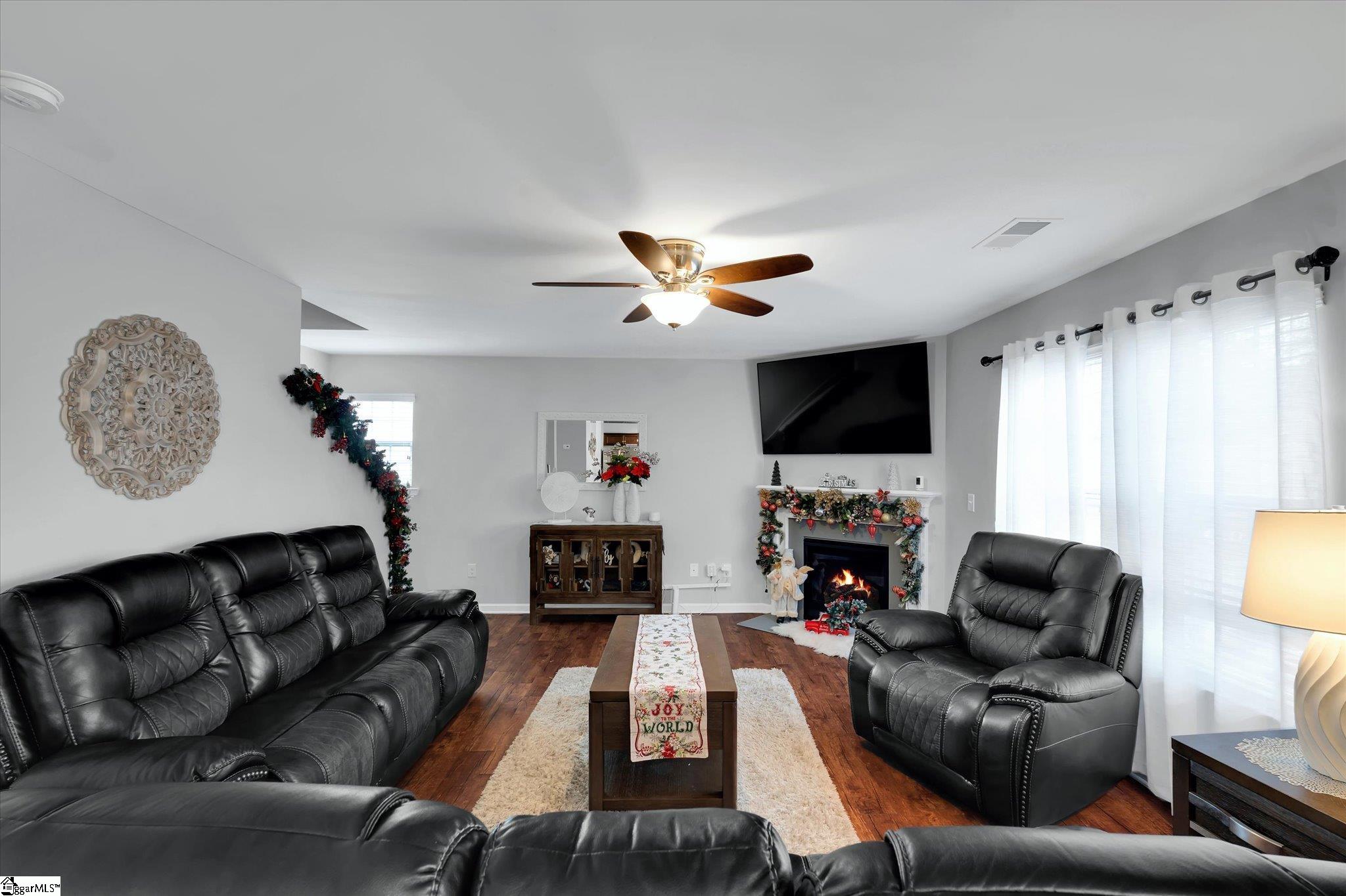 659 Markham Circle Moore, SC 29369 - Photo 8 of 50