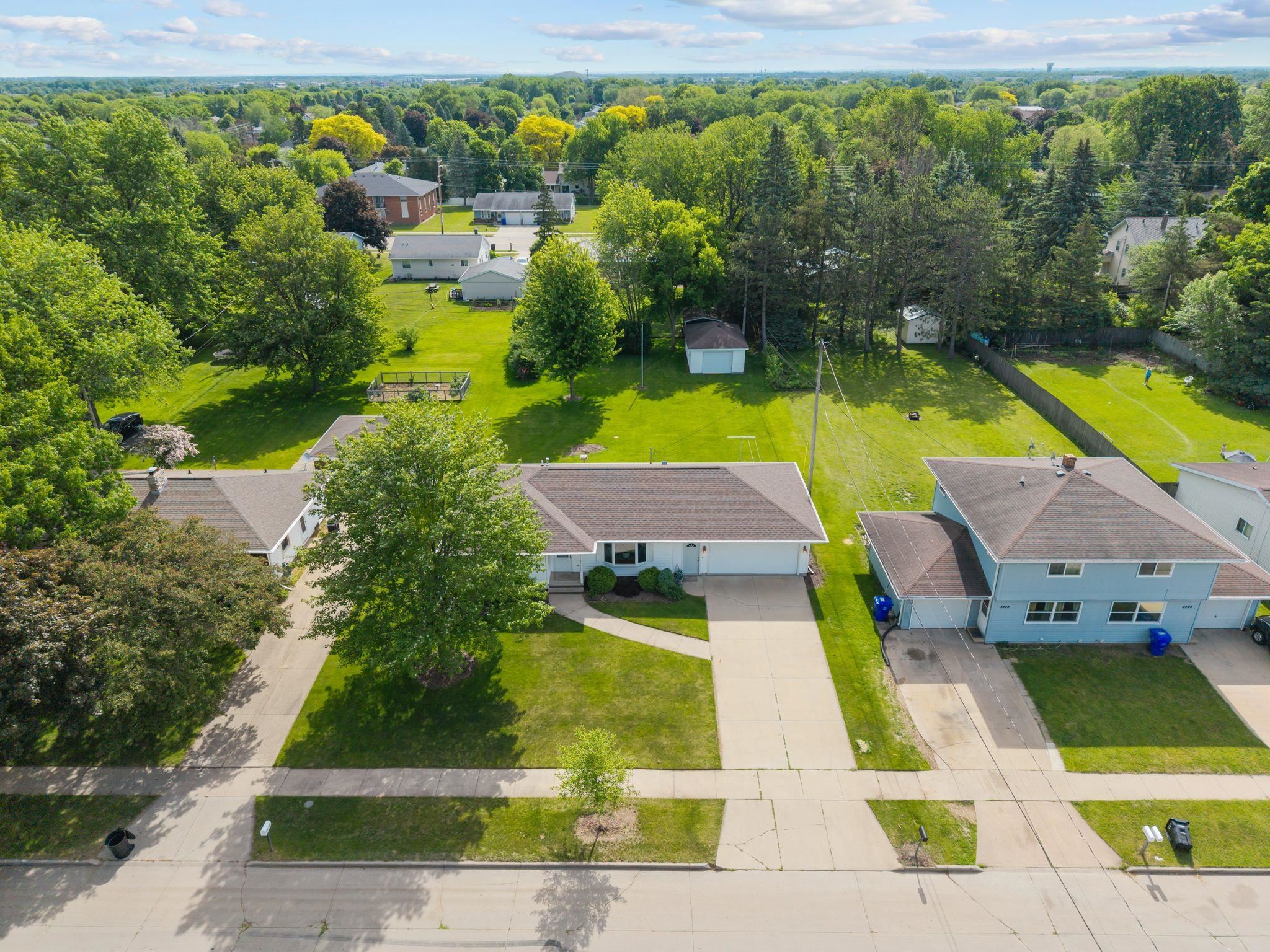 3300 North Lawe Street Appleton, WI 54911 - Photo 37 of 43
