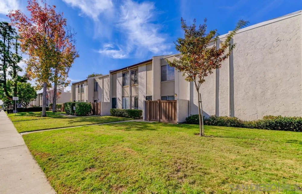 3550 Ruffin Road, Unit 261 San Diego, CA 92123 - Photo 16 of 22 a view of a back yard