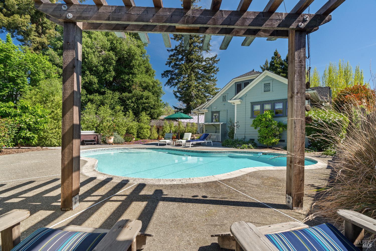 915 St Helena Avenue Santa Rosa, CA 95404 - Photo 33 of 41