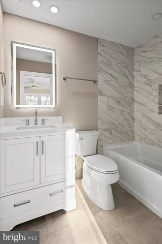 $2,000,000 | 353 Gallop Wood Place, Great Falls, VA 22066