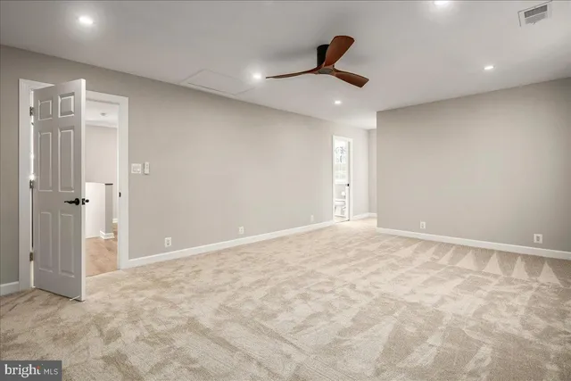 $2,000,000 | 353 Gallop Wood Place, Great Falls, VA 22066