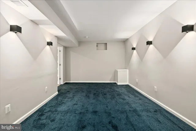 $2,000,000 | 353 Gallop Wood Place, Great Falls, VA 22066