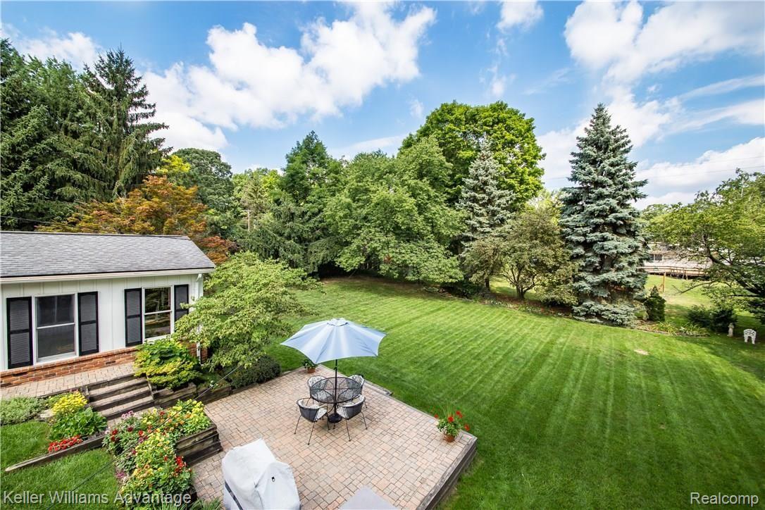 36508 West Lyman Road Farmington, MI 48331 - Photo 53 of 63 Lyman_36508_Back_03.jpg