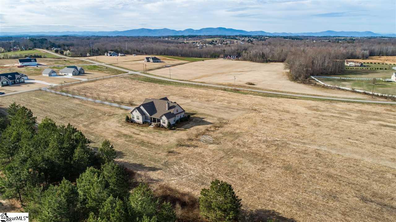 125 Grand Canyon Road Inman, SC 29349 - Photo 31 of 36