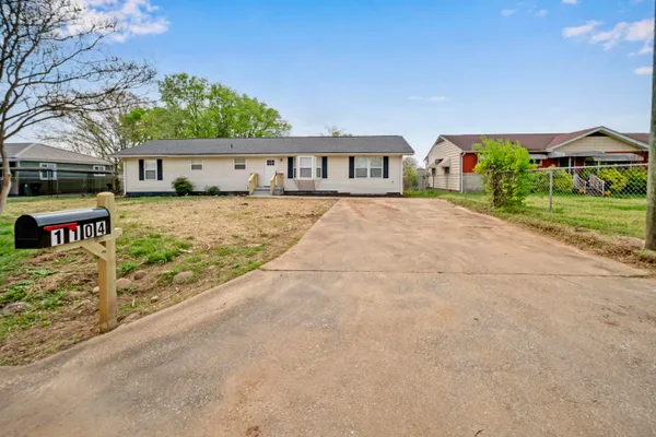 $1,825 | 1104 Queens Drive, Chattanooga, TN 37406